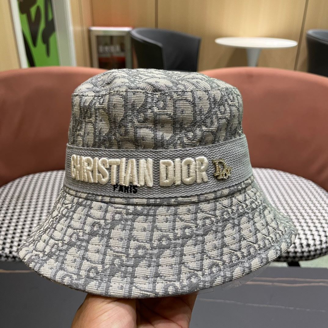 Christian Dior Caps